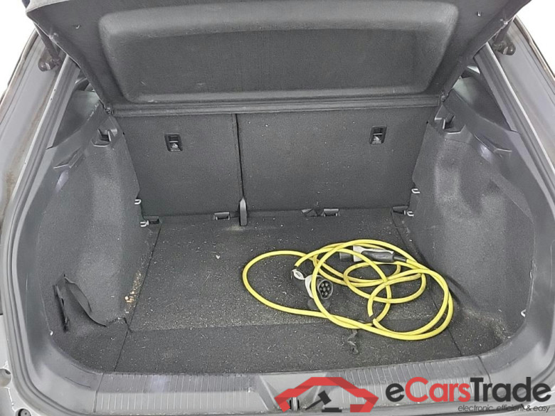 VOLKSWAGEN ID.4 52kWh 109kW City Auto 5D #5