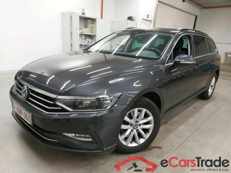 VOLKSWAGEN - VW  PASSAT VARIANT TDI 150PK DSG7 Style Business With Electric Foldable Trailer Hook #1