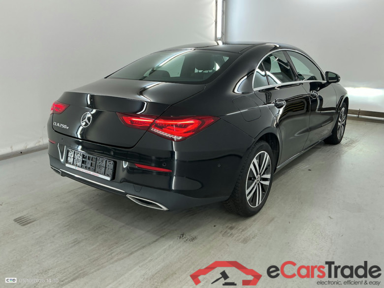 MERCEDES-BENZ CLA 1.3 CLA 250 E BUSINESS SOLUTION DCT #3