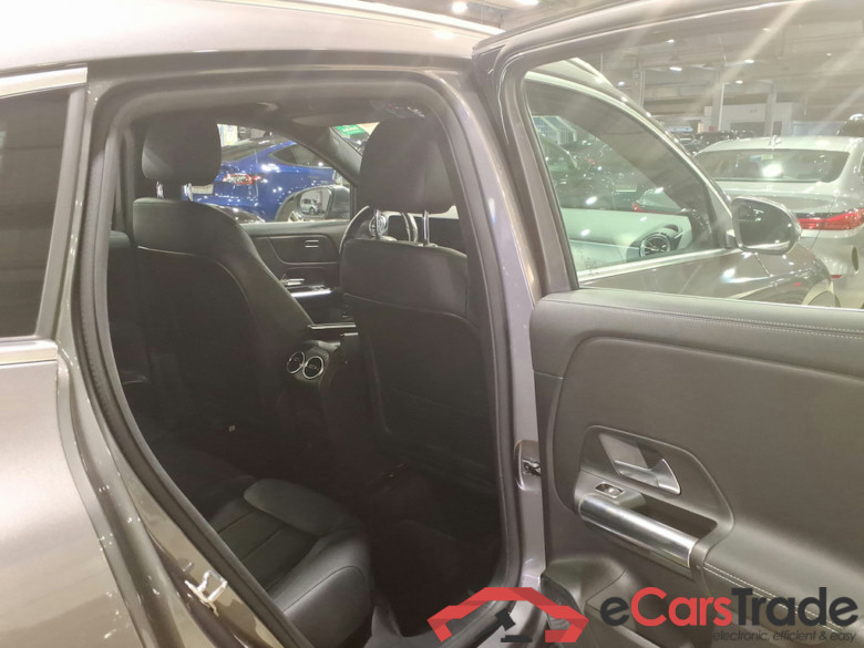 MERCEDES-BENZ GLA - Klasse 2.0 GLA 200 D DCT BUSINESS SOLUTION #5