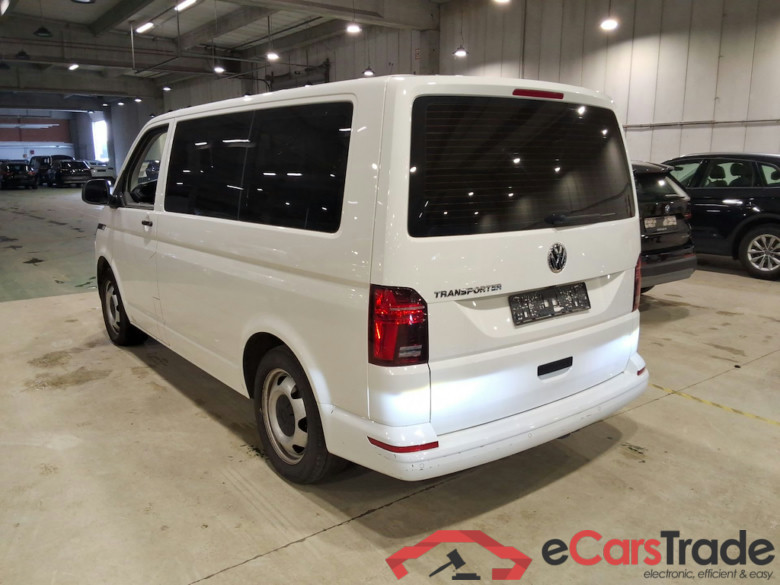 VOLKSWAGEN Transporter EX POLICE 2.0CRTDI SCR 150KW 4WD SWB 2.8T 7ST DSG #2