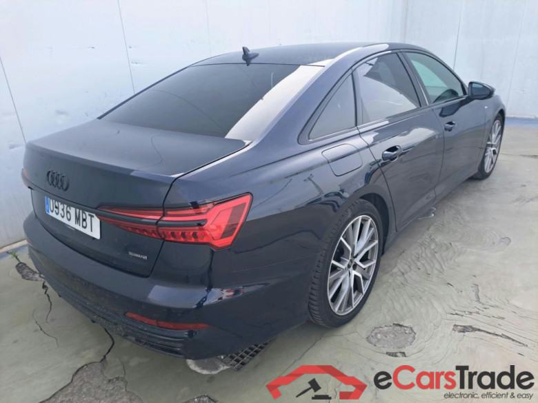 AUDI A6 / 2018 / 4P / sedán 50 TFSIe quattro S tronic B.Line #2
