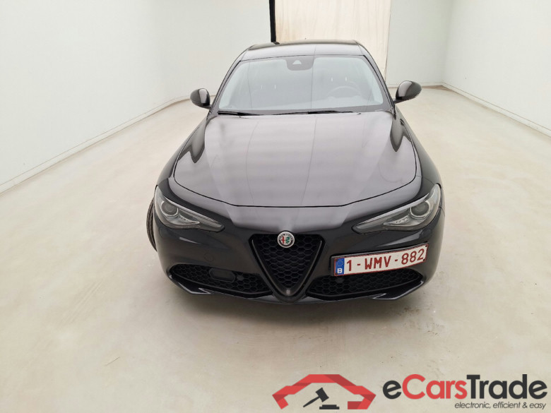 Alfa Romeo, Giulia '16, Giulia 2.2D 136 B-Tech Aut.
