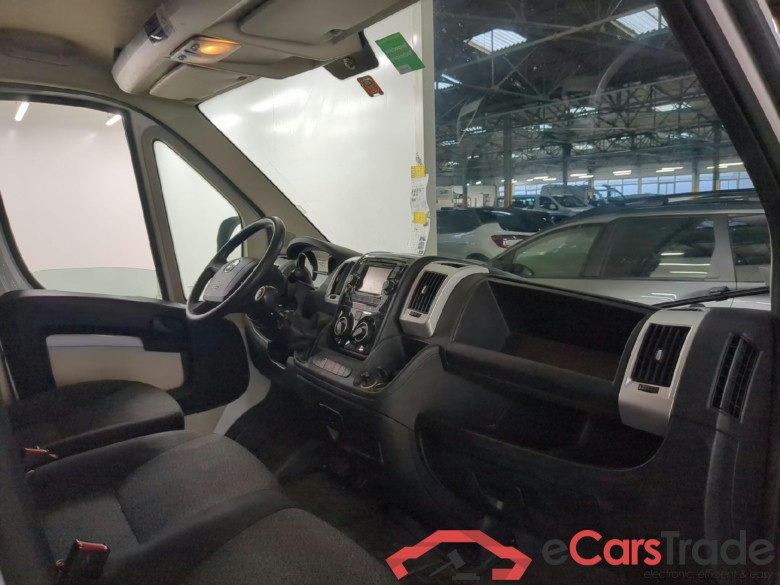 FIAT Ducato SC / 2014 / 2P / Châssis cabine 3.5 L 2.3 Multijet 130 Pack Pro Nav #5