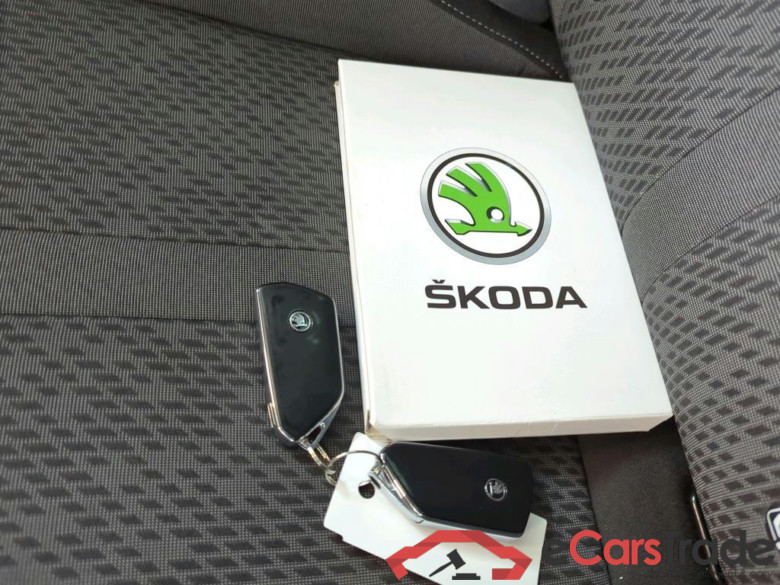SKODA Octavia Combi 81 kW #6