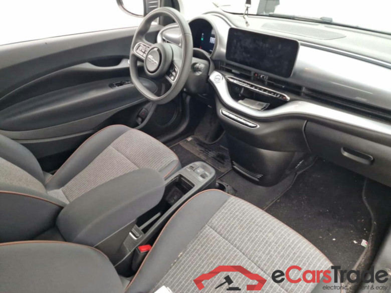 FIAT 500 C RED 42 kWh #3