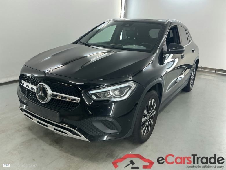 MERCEDES-BENZ GLA 1.3 GLA 250 E DCT BUSINESS SOLUTION #1