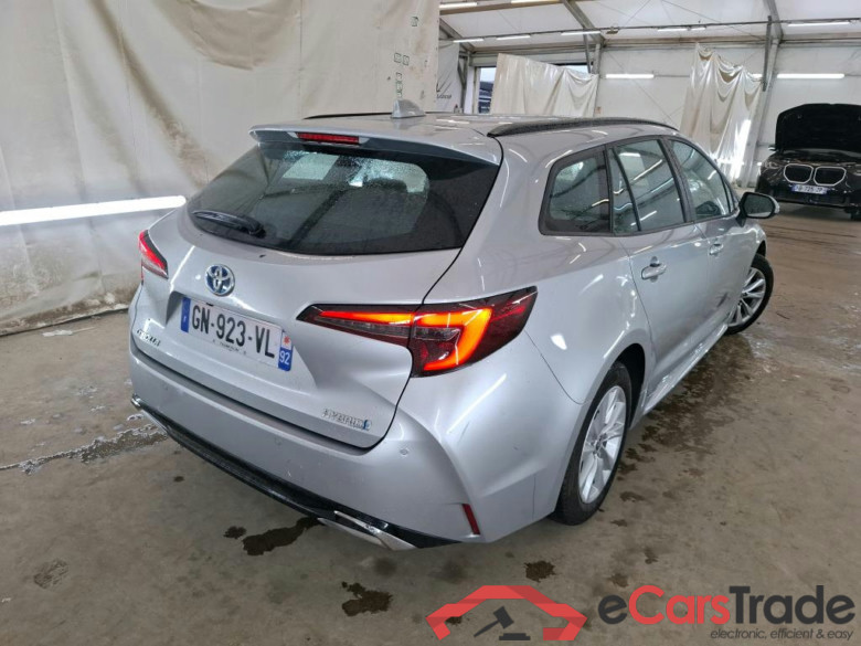 TOYOTA Corolla Touring Sports / 2018 / 5P / Break Hybride 122h Dynamic Business Beyond Zer #3
