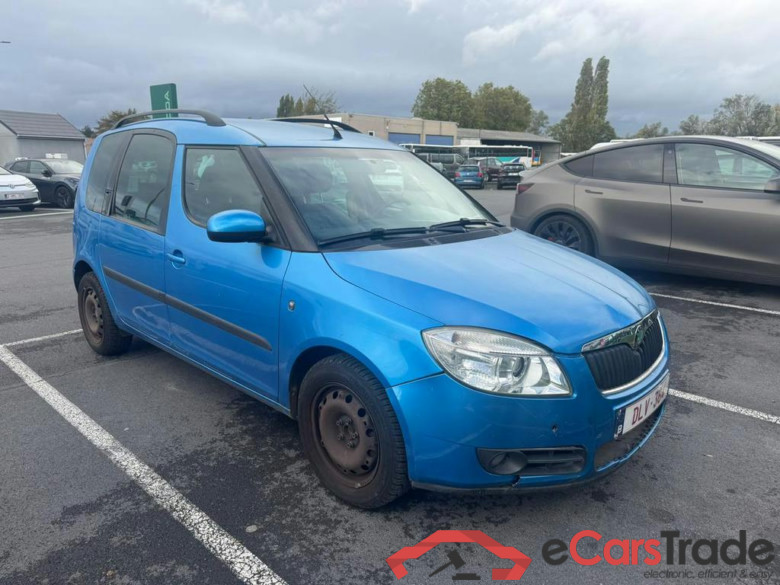 SKODA Roomster 1.6i Ambiente Tiptronic #2