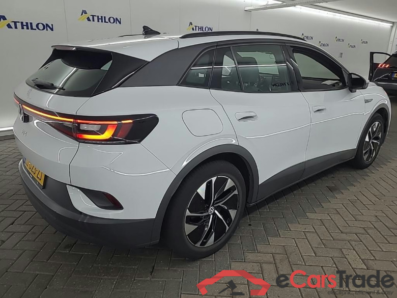 VOLKSWAGEN ID.4 77kWh Life Auto 5D 150kW #3