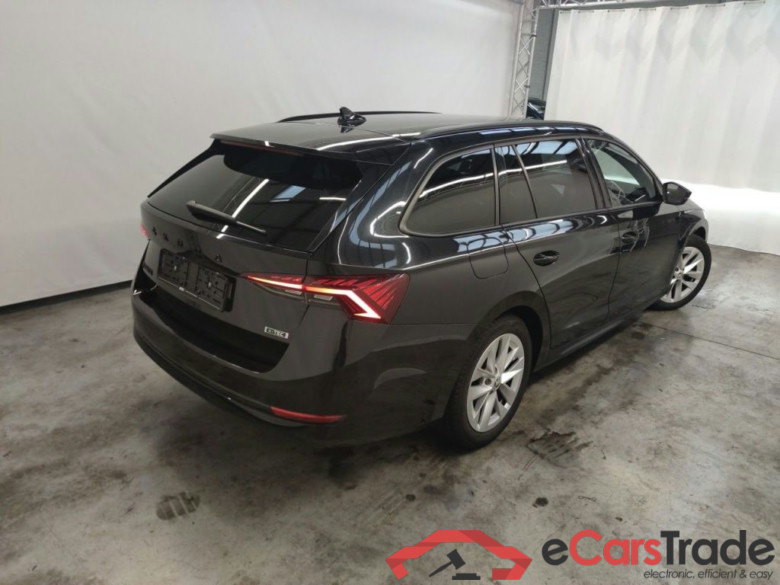 Skoda Octavia Combi 1.0 TSI eTec 81kW DSG7 Clever+ 5d #2