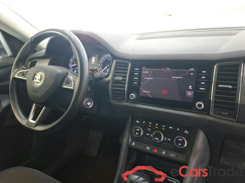 SKODA Kodiaq / 2016 / 5P / SUV 1.5 TSI 150 ACT DSG7 7 Pl. BUSINESS #5