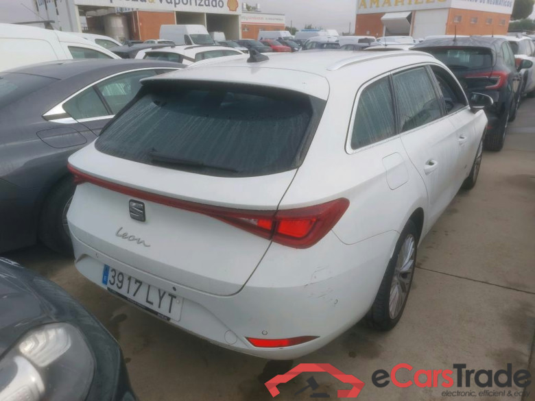 SEAT Nuevo León / 2020 / 5P / familiar SP 1.5 eTSI 110kW DSG S&S Xcellence Go L #2