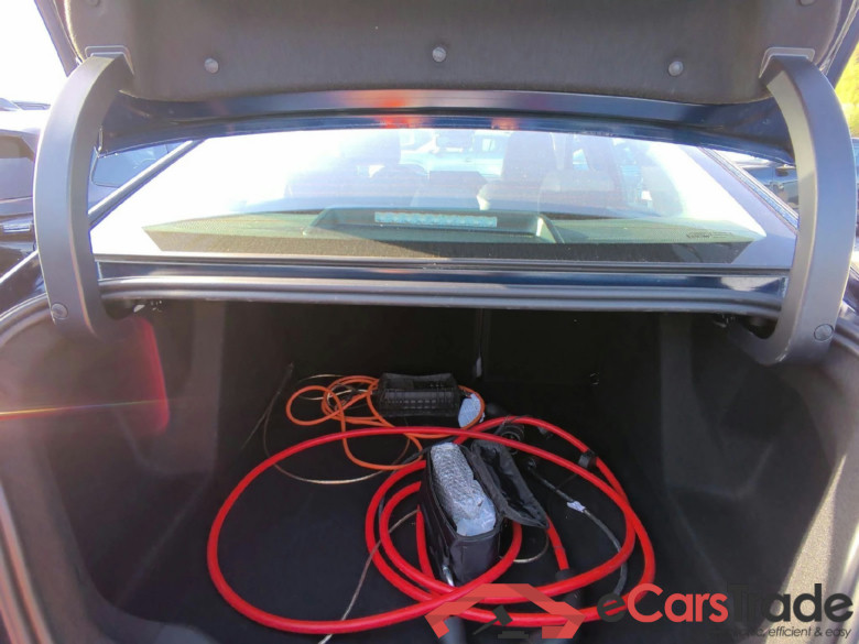 Citroen C4 X Plus e-C4 X 136 ch autonomie confort #4