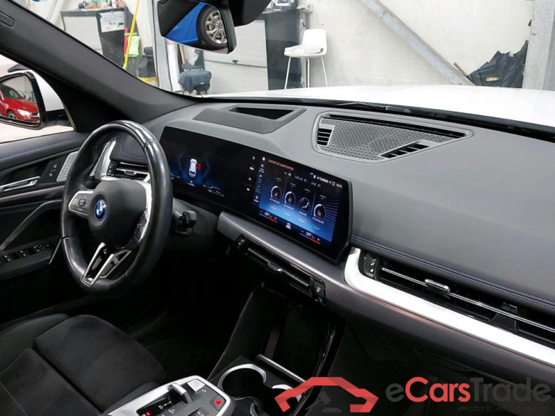 BMW - BMW X1 xDrive30e 326PK M Sport Pack Premium Plus With Heated Seats & Harman Kardon & Pano Roof & Trailer Towing Hook * HYBRID *   ***    REGISTRATION   14/04/2023    *** #3