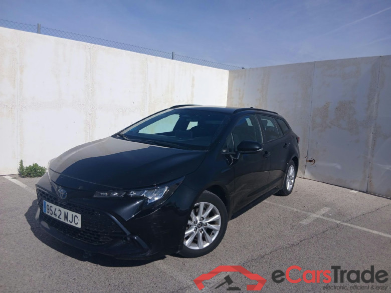 TOYOTA Corolla / 2019 / 5P / familiar 140H Active Plus Touring Sport