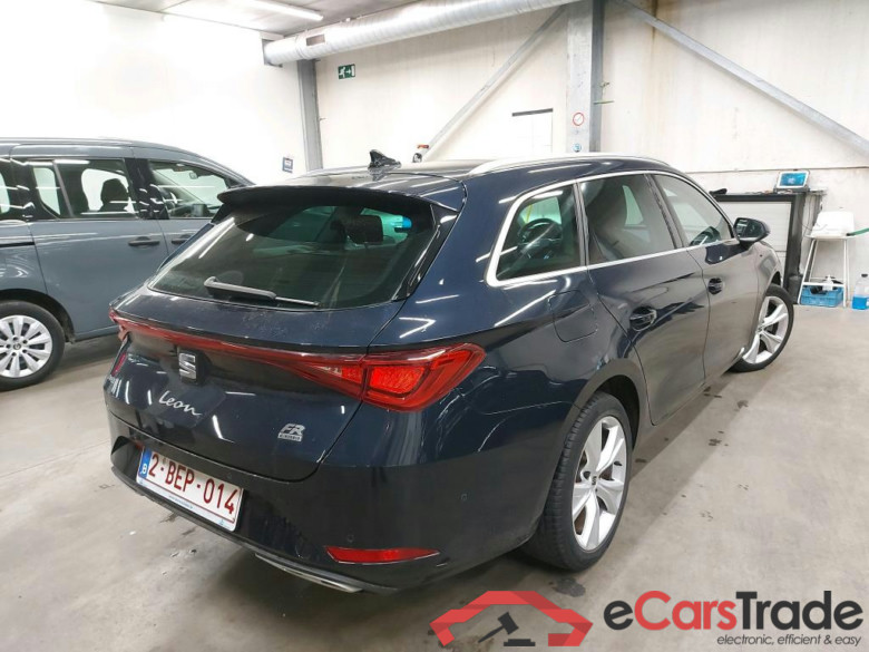 SEAT - SEA LEON ST PHEV 204PK DSG FR With Climatic & Navigation & Cruise Control & Park Assist  * HYBRID * #2