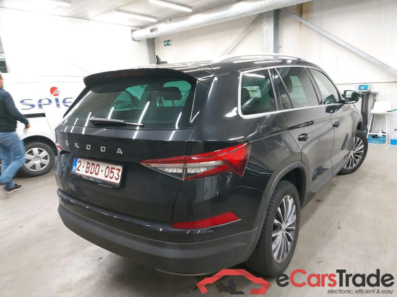 SKODA - SKO KODIAQ TSI 150PK Clever With Climatic & Navigation & Leather Suede Interior & Cruise Control &  Pano roof & Park Sensors Front & Rear  * PETROL * #2