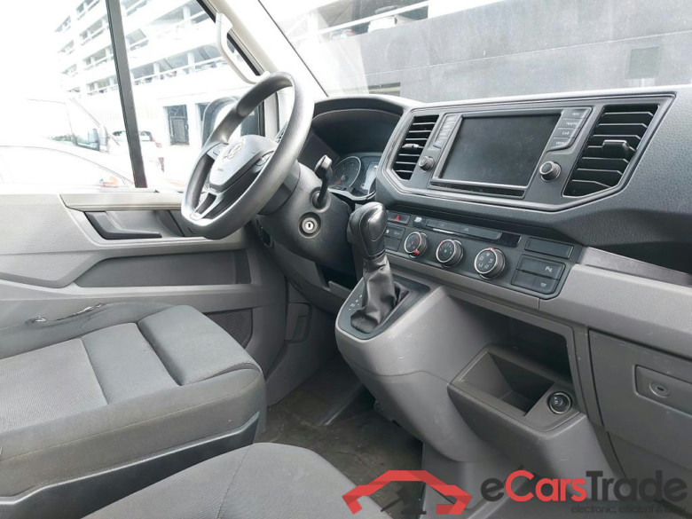 VOLKSWAGEN - VW  CRAFTER B/F 35 TDI 140PK Automatic-8 L3H3 With Nav Discover Media & Sound & Cool Pack & Light & Visibility & Rear Park Sensors & Camera #3