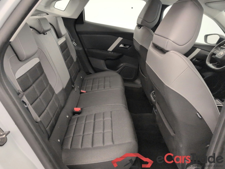 Citroen C4 X Plus Hybride 145 ch e-DCS6 #1