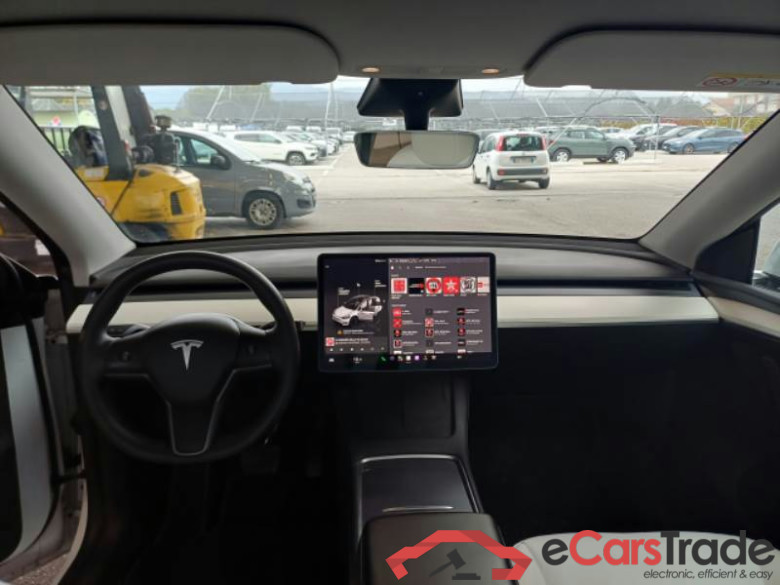 TESLA MODEL Y / 2020 / 5P / SUV 75 KWH DUAL MOTOR LONG RANGE 4WD AUT. #3