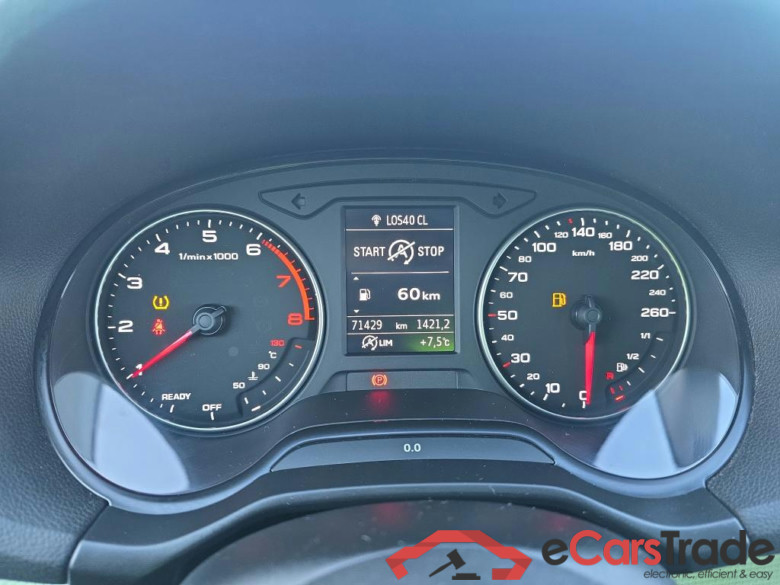 AUDI Q2 / 2016 / 5P / todoterreno Design 30 TFSI 85kW (116CV) #4