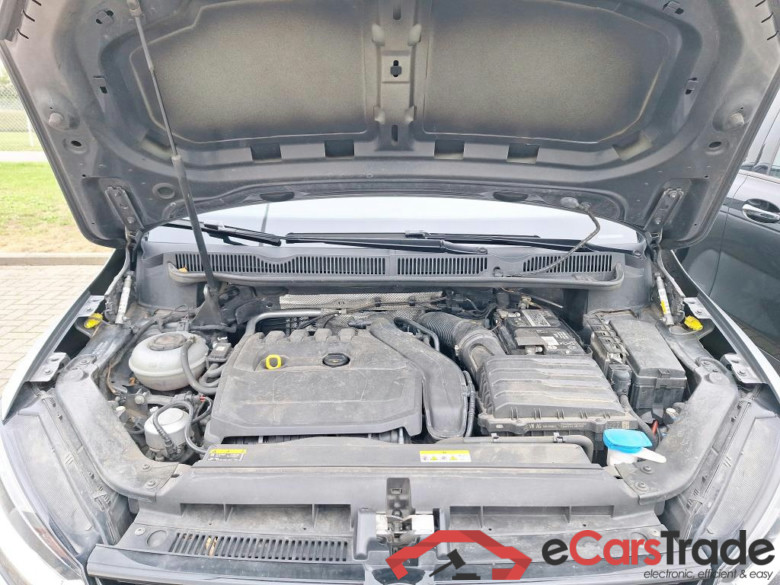 VOLKSWAGEN Touran 1.5 TSI TRENDLINE #4