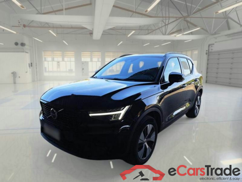 VOLVO XC40 / 2021 / 5P / SUV T4 RECHARGE PLUG-IN AUTO PLUS DARK #1
