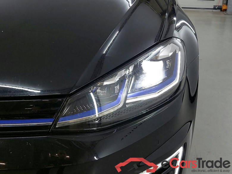 VOLKSWAGEN e-Golf 100 kW #4